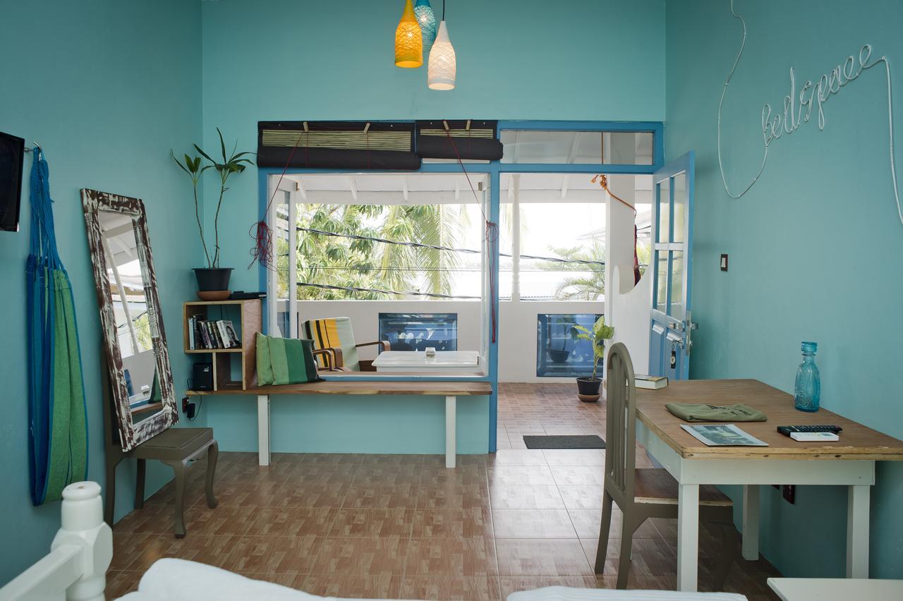 Bedspace Beach Унаватуна Екстер'єр фото