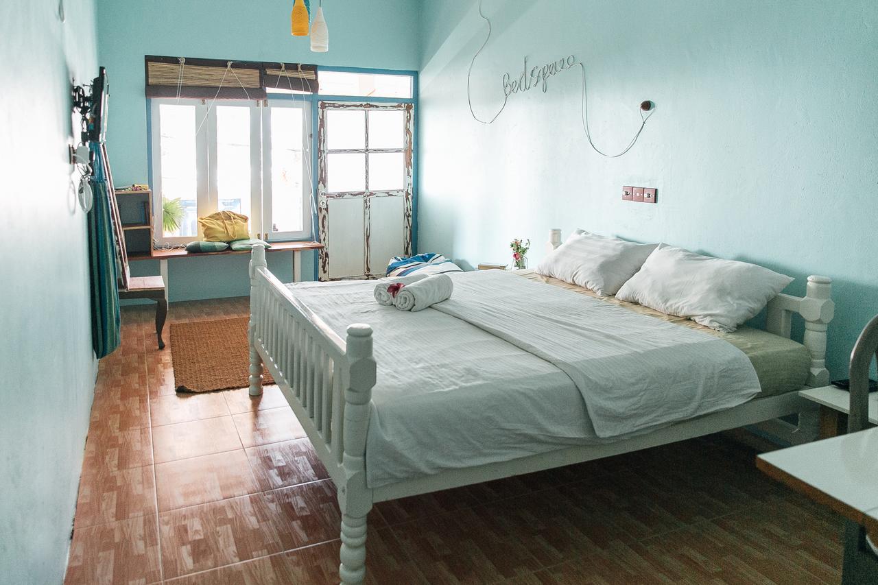 Bedspace Beach Унаватуна Екстер'єр фото